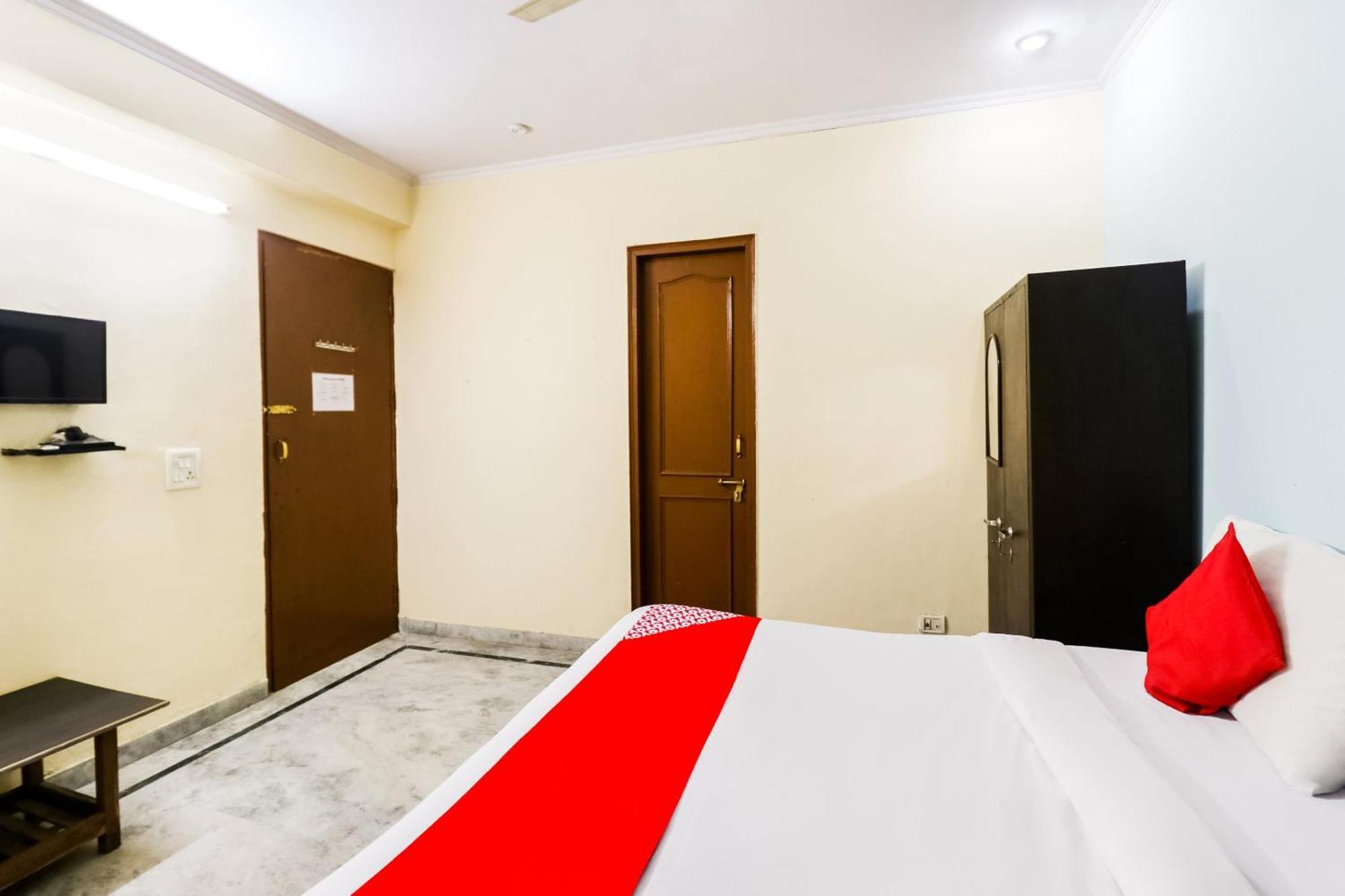 Hotel O Maurya Residency Gurgaon Exterior foto