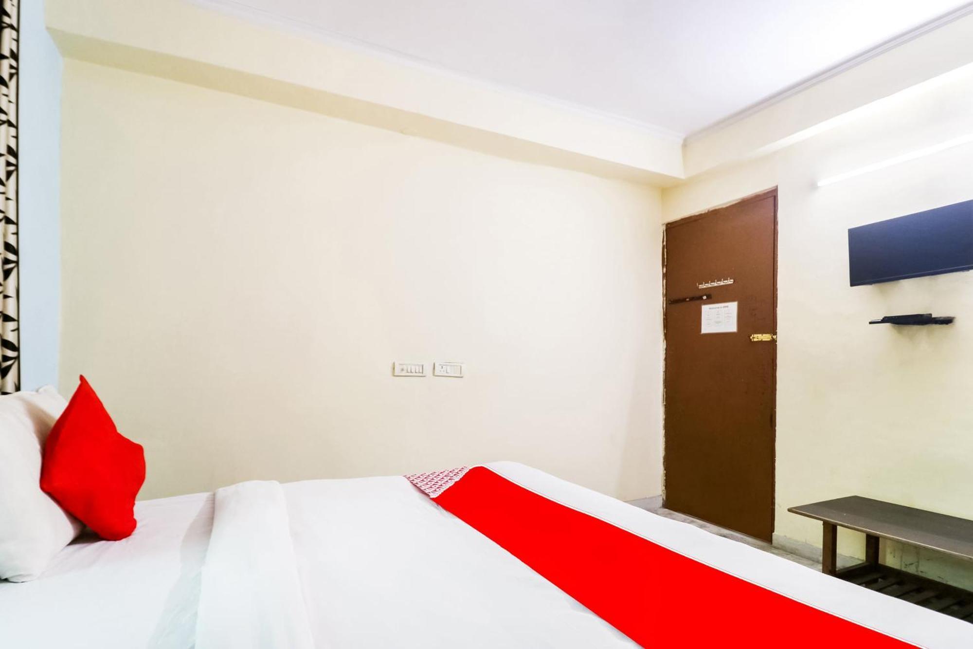 Hotel O Maurya Residency Gurgaon Exterior foto